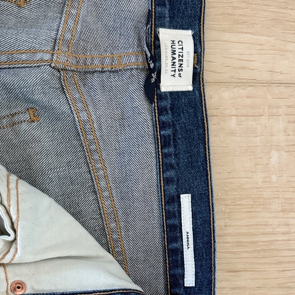 Citizens Of Humanity High Rise Jeans - Dark Blue - Picture 4 of 7